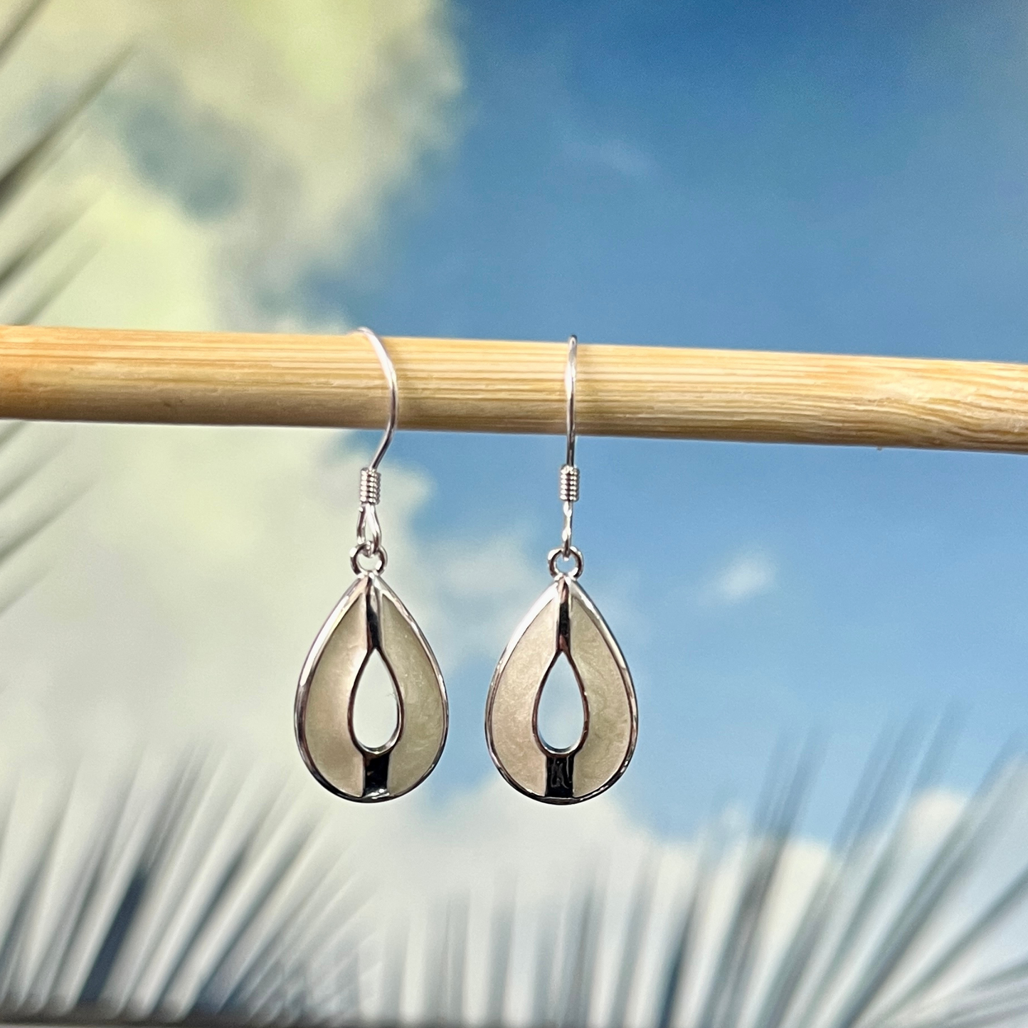 Aros Esmaltados – Lágrima Hueca