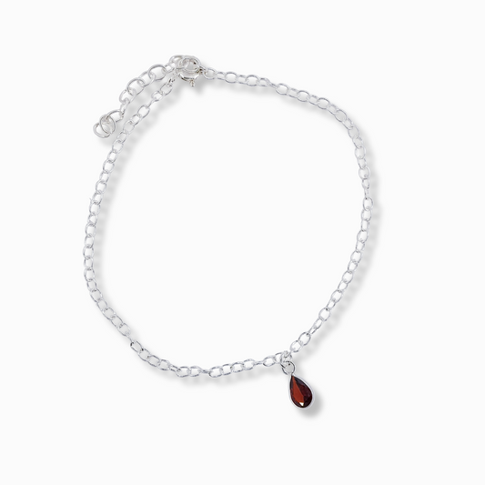 PULSERA DE PLATA CON DIJE FORMA DE GOTA GRANATE